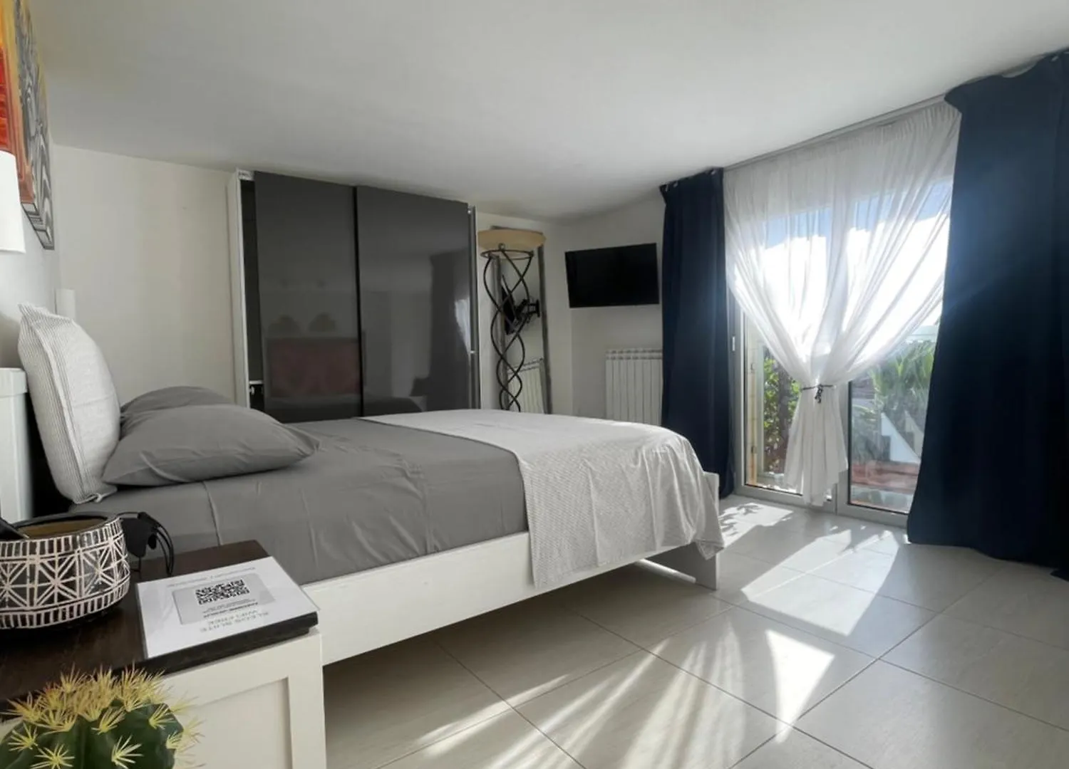 Kleos Suite Bari 0*,  Italy